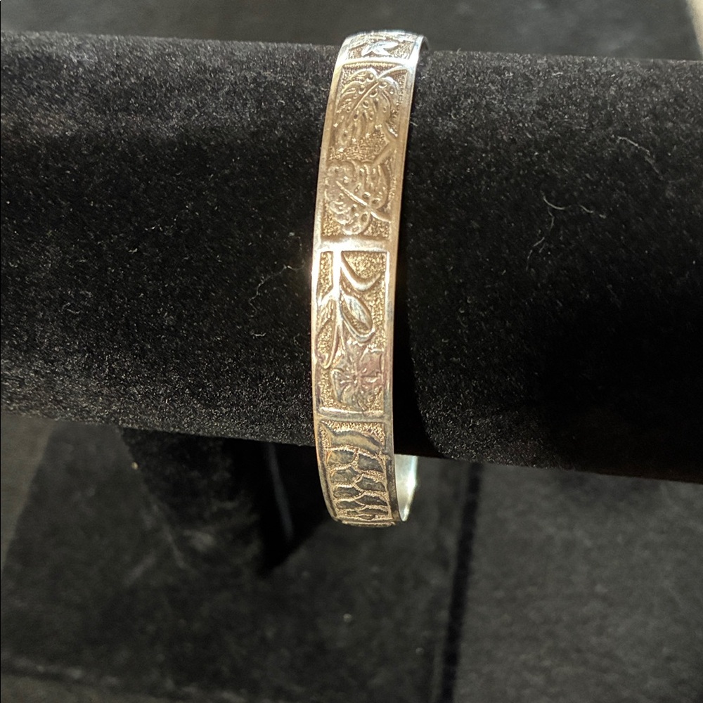 Elegant Sterling Silver Engraved Bangle